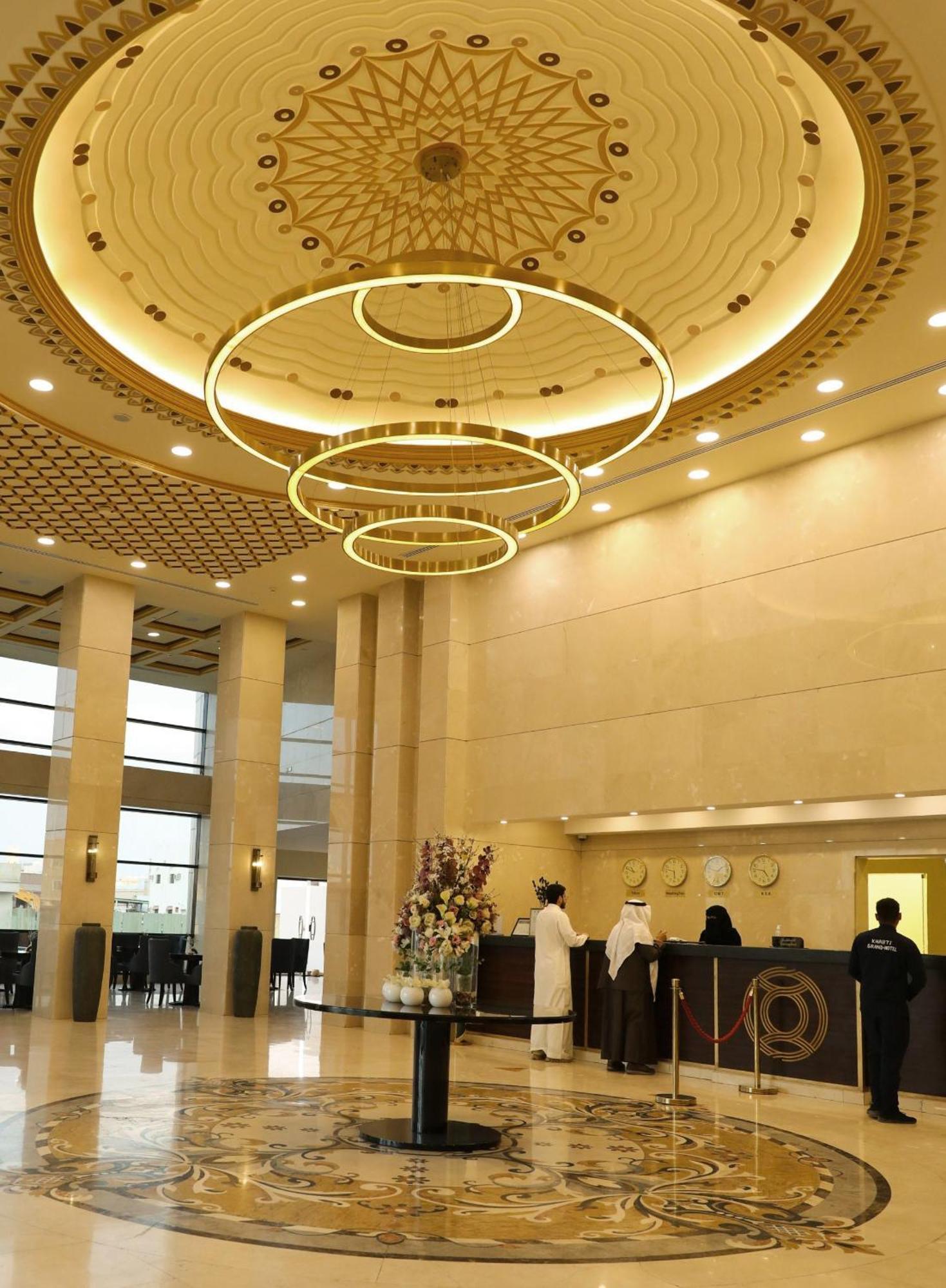 Khabti Grand Hotel Bisha Exterior photo